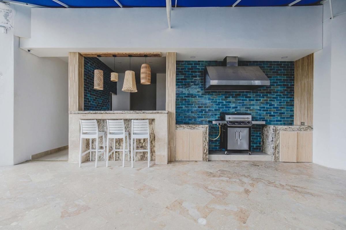 Frente Al Mar Office 7b *