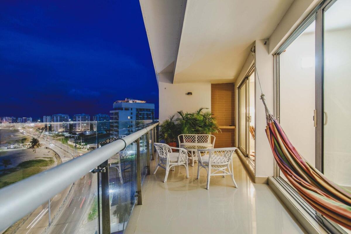 Frente Al Mar Office 7b