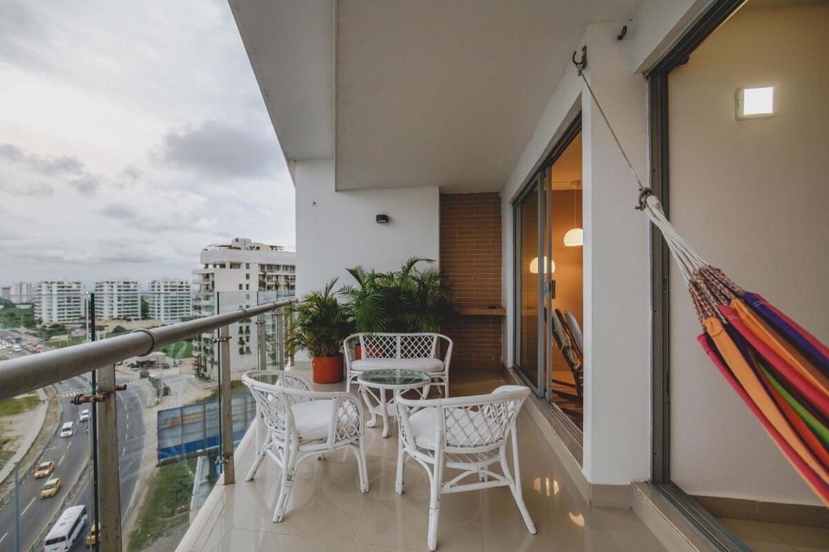 Frente Al Mar Office 7b